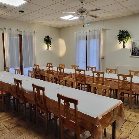 莫斯 香槟客栈酒店 外观 照片